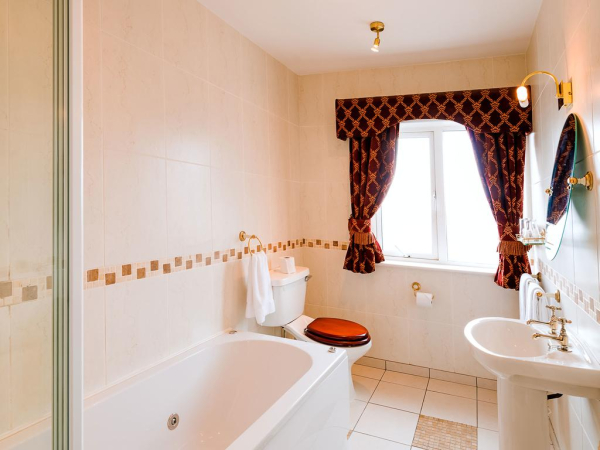 Las mejores ofertas de Bellbridge House Hotel Miltown Malbay