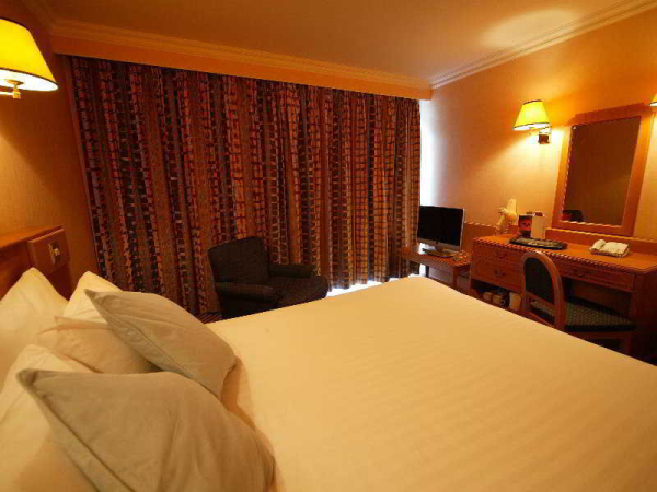 Las mejores ofertas de PERM CLOSED Ramada Sutton Coldfield Birmingham