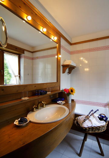 Las mejores ofertas de BOUTIQUE HOTEL VILLA BLU CORTINA (ex Sporting Hotel Villa Blu) Cortina D'ampezzo