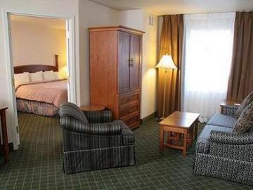 Las mejores ofertas de STAYBRIDGE SUITES CALGARY AIRPORT Calgary 