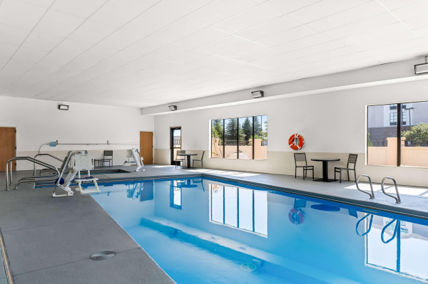Las mejores ofertas de SureStay Plus by Best Western Cheyenne Cheyenne