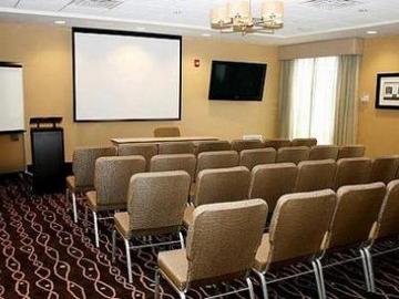 Las mejores ofertas de HOLIDAY INN EXPRESS JACKSONVILLE BEACH Jacksonville Beach