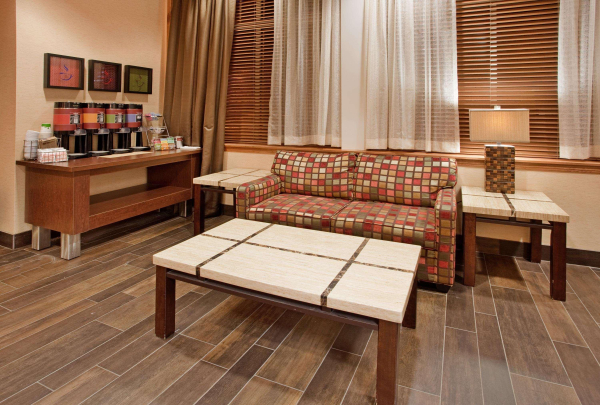 Las mejores ofertas de Hampton Inn Deadwood at Tin Lizzie Gaming Resort Deadwood