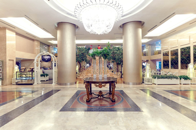 Garden Palace Hotel Surabaya
