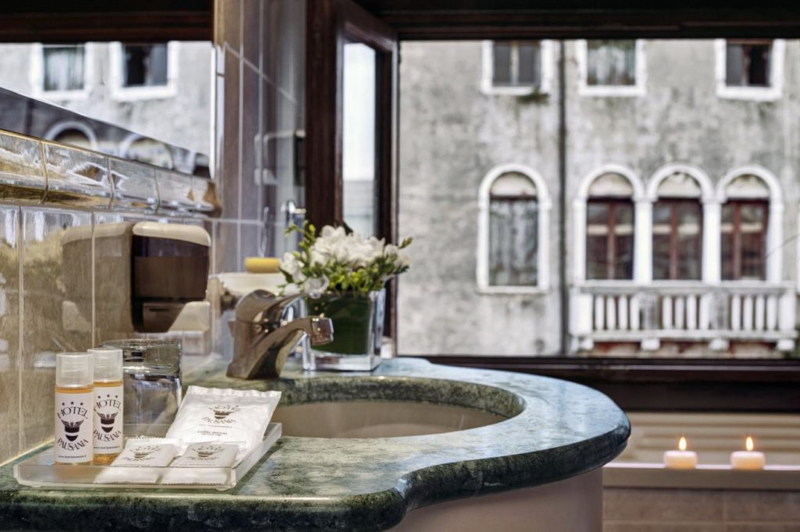 Las mejores ofertas de Pausania Venecia