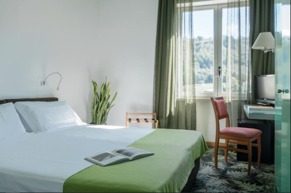 Las mejores ofertas de LH Hotel Arca Street Art Spoleto