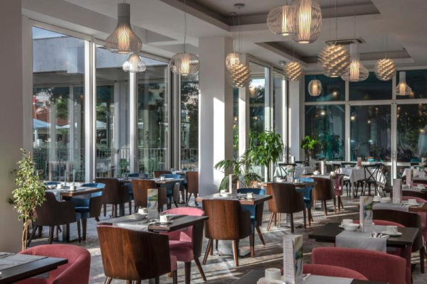 Las mejores ofertas de AMADRIA PARK HOTEL JAKOV (EX SOLARIS) Sibenik