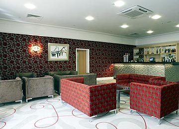 Las mejores ofertas de HOLIDAY INN KENILWORTH Kenilworth