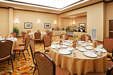 Las mejores ofertas de HOLIDAY INN Pigeon Forge