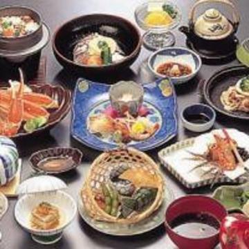 Las mejores ofertas de UNAZUKI GRAND HOTEL Toyama