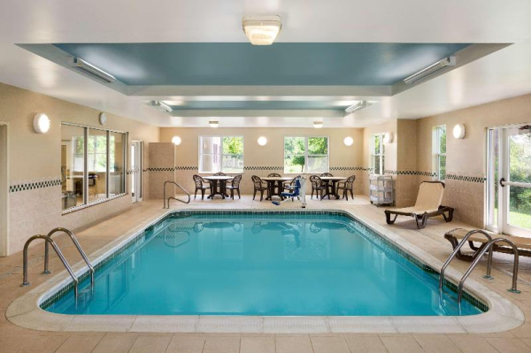 Las mejores ofertas de Country Inn & Suites by Radisson, Ithaca, NY Ithaca