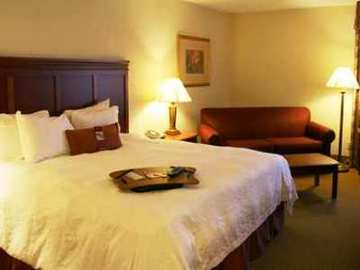 Las mejores ofertas de HAMPTON INN NORTH I-35E AT WALNUT HILL Dallas
