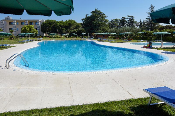 Las mejores ofertas de VILLA QUARANTA TOMMASI WINE HOTEL & RESORT Ospedaletto Di Pescantina