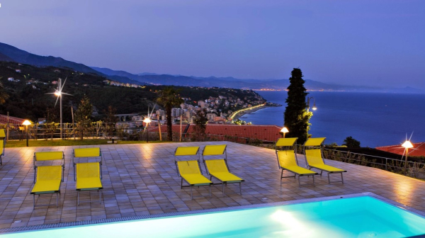 Las mejores ofertas de RESIDENCE VILLA BEUCA Cogoleto