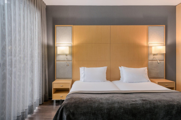 Las mejores ofertas de AC HOTEL VICTORIA SUITES BY MARRIOTT Barcelona