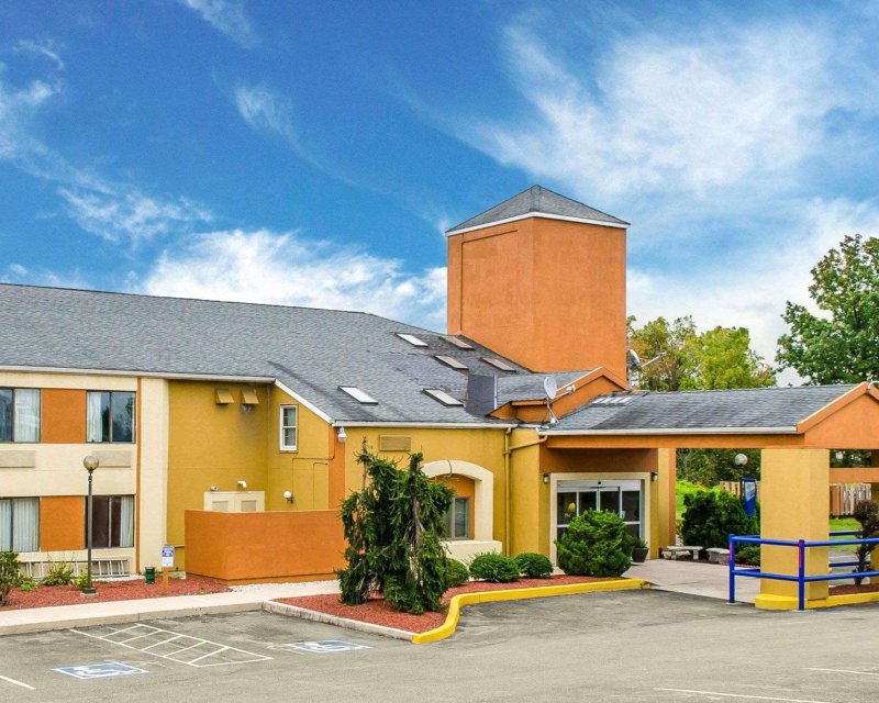 Econo Lodge Harrisburg