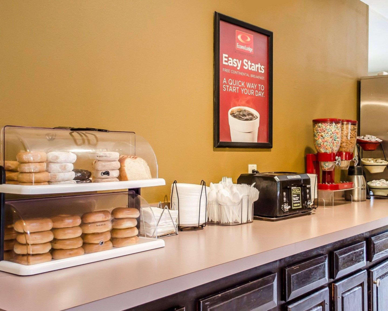 Econo Lodge Harrisburg