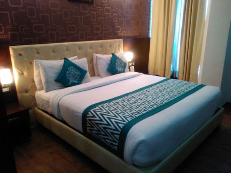 Hotel Signature Grand