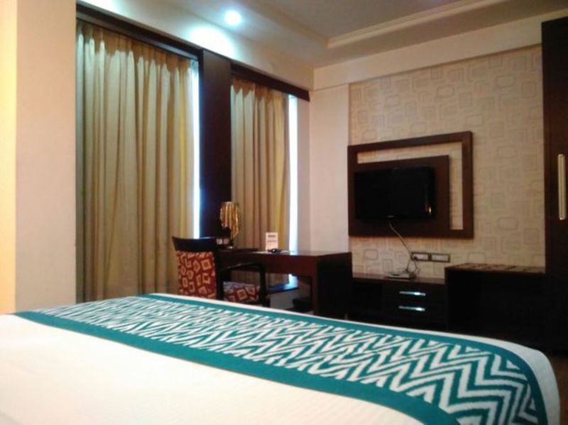 Hotel Signature Grand