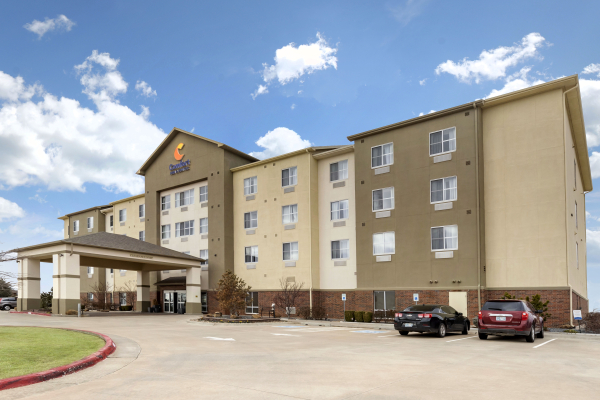 Las mejores ofertas de Comfort Inn & Suites Oklahoma City West - I-40 Oklahoma City 