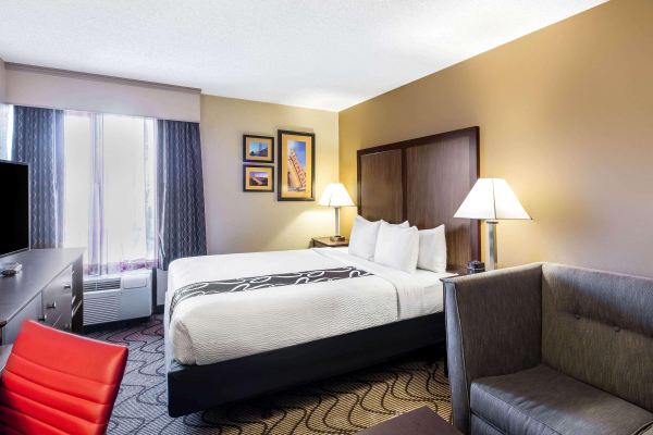 Las mejores ofertas de La Quinta Inn & Suites Oakland Airport Coliseum Oakland
