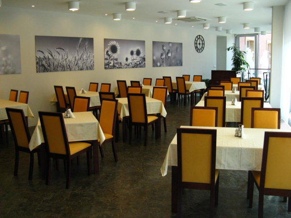 Las mejores ofertas de Senimo Olomouc 