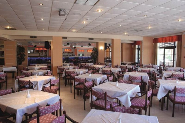 Las mejores ofertas de Alexander the Great Hotel Laganas
