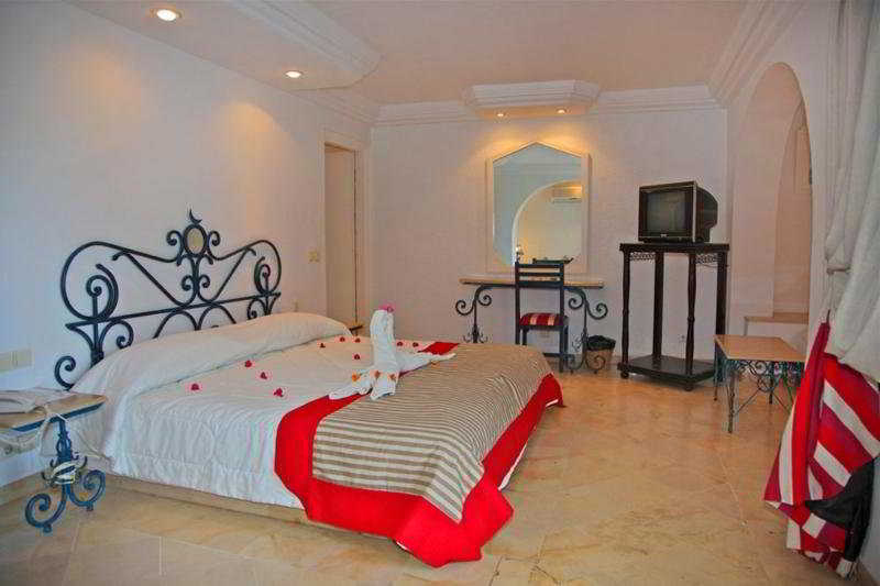 Miramar Pirate´s Gate