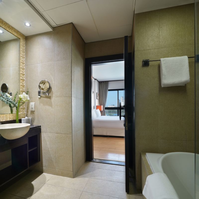 Park Apartments Dubai,an Edge by Rotana Hotel