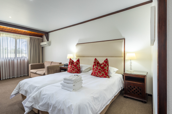 Las mejores ofertas de Knysna Log-Inn Mossel Bay 