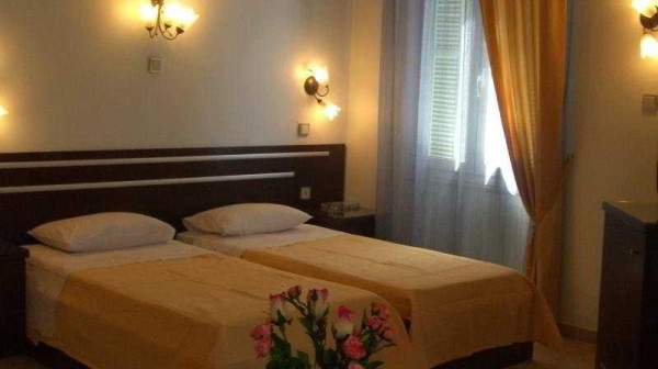 Las mejores ofertas de Augustos Thessaloniki