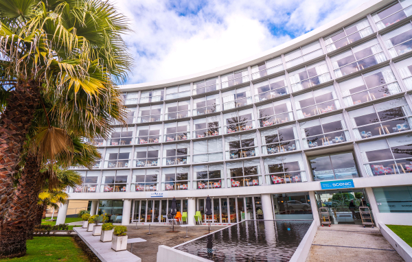 Las mejores ofertas de Scenic Hotel Te Pania Napier 