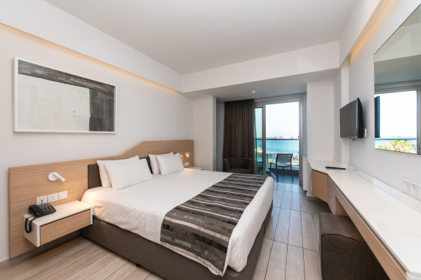 Las mejores ofertas de Evalena Beach Hotel Protaras