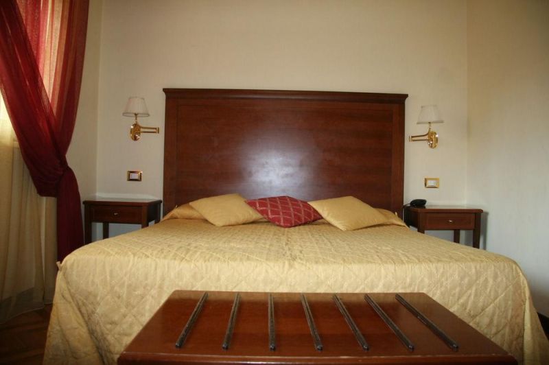 Las mejores ofertas de Alessandro Della Spina Pisa 