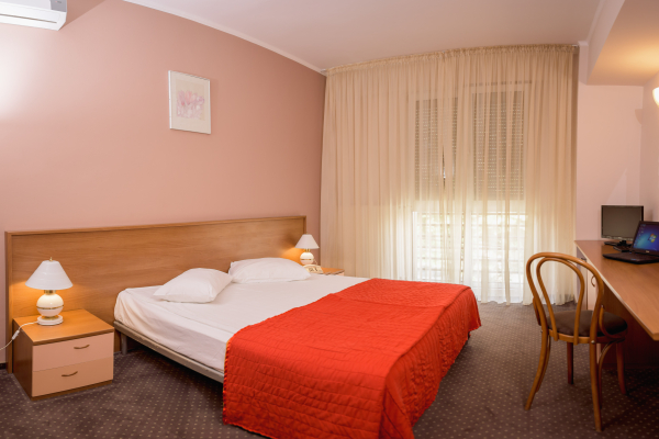 Las mejores ofertas de Reghina Hotel Timisoara 