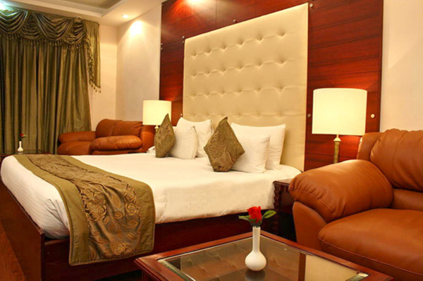 Las mejores ofertas de Capital O 367 Hotel Forest Green Delhi