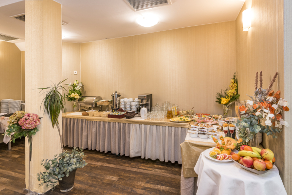 Las mejores ofertas de Astoria Gold Krakow