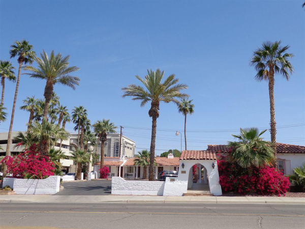 Las mejores ofertas de Historic Coronado Motor Hotel by OYO Yuma 