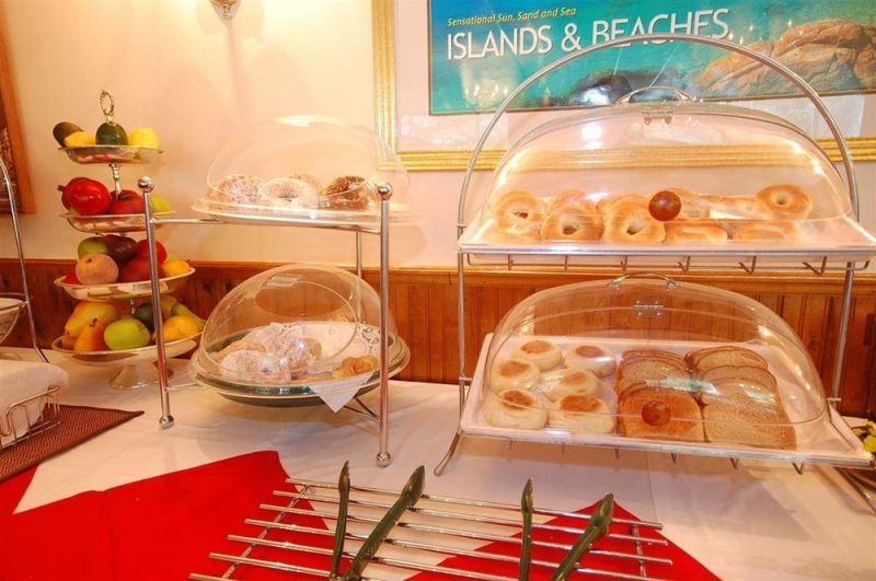 Magnuson Hotel Lenox