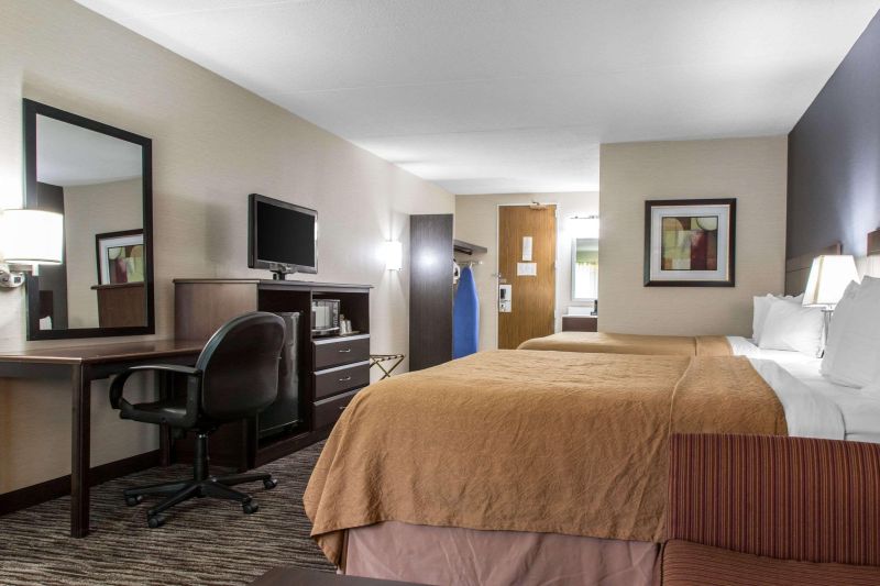 Quality Inn & Suites Danbury Near University