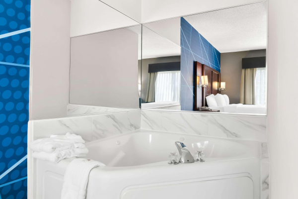 Las mejores ofertas de Comfort Suites Southfield Area Southfield