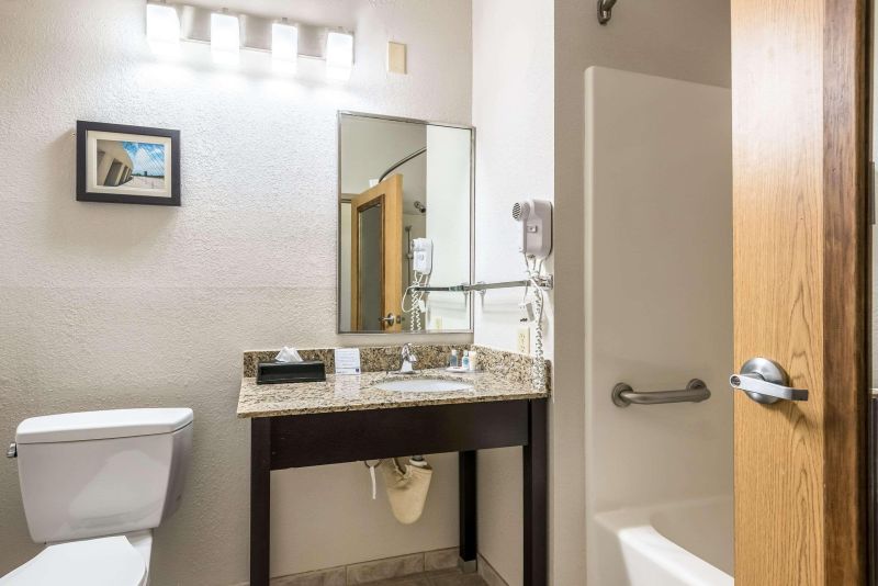 Comfort Inn & Suites Lees Summit -Kansas City