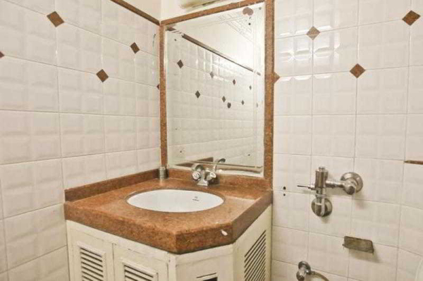 Las mejores ofertas de Mandakini Kanpur Kanpur