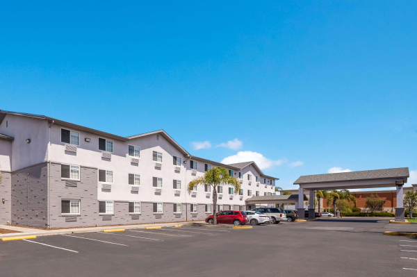 Las mejores ofertas de SureStay Plus by Best Western Hayward Hayward