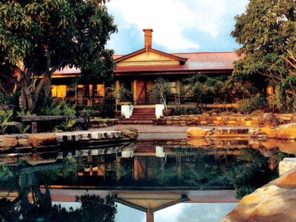 Las mejores ofertas de Spicers Hidden Vale Mount Mort Road GRANDCHESTER