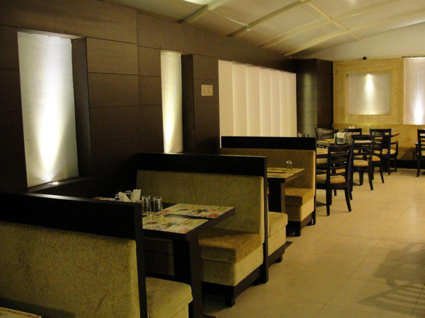 Las mejores ofertas de Chanchal Deluxe Delhi
