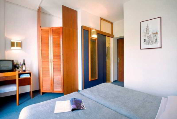 Las mejores ofertas de Marina Sunny Hotel by Valamar Rabac