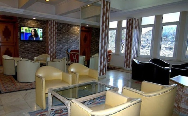 Las mejores ofertas de Surtel Kusadasi