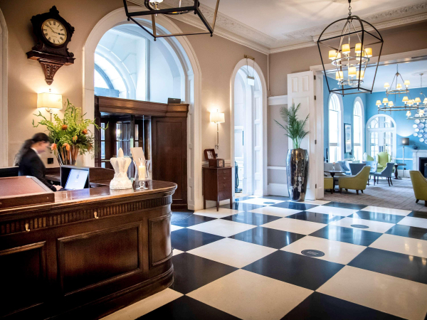 Las mejores ofertas de Queens Hotel Cheltenham - MGallery Cheltenham