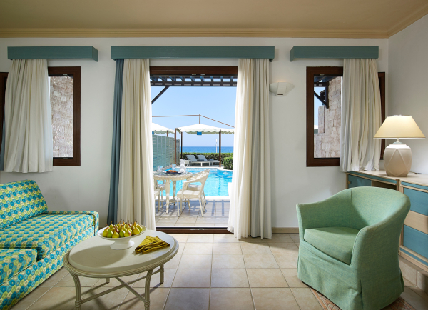 Las mejores ofertas de Mitsis Royal Mare Thalasso and Spa Resort Anissaras